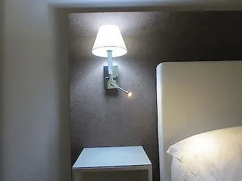 Bed & Breakfast Woodhouse 2*