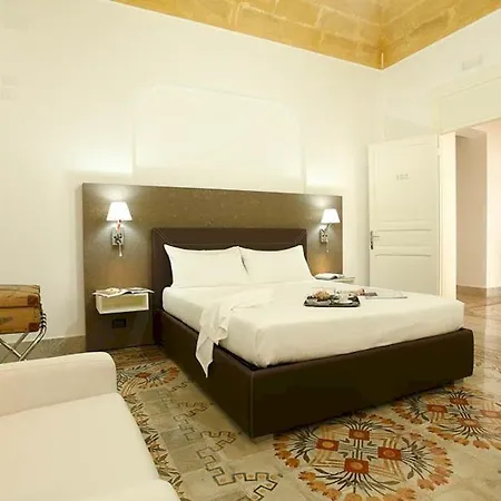 Woodhouse מרסאלה