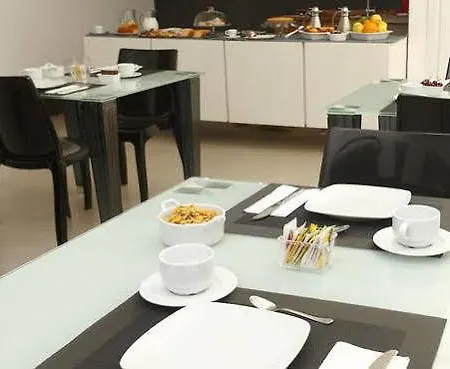 Bed & Breakfast Woodhouse 2*